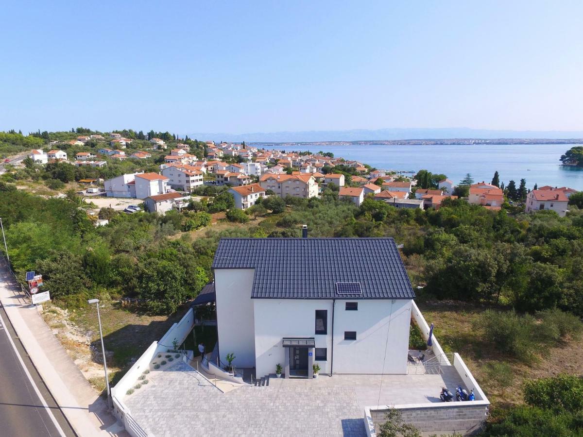 Vila Marijana Preko Exteriör bild